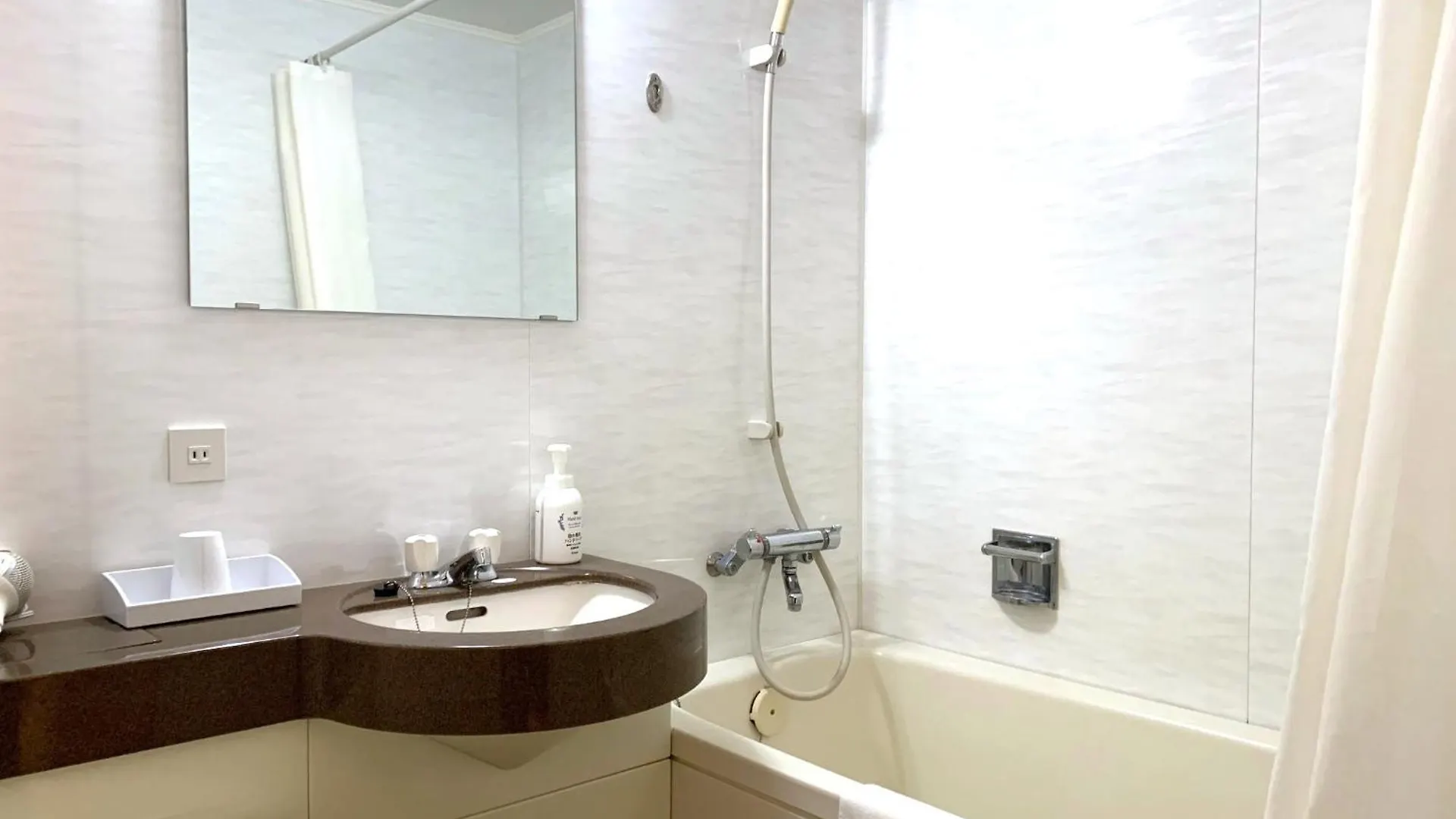 Apa Hotel Keikyu Kamata Ekimae Nishi Tokyo 3*,
