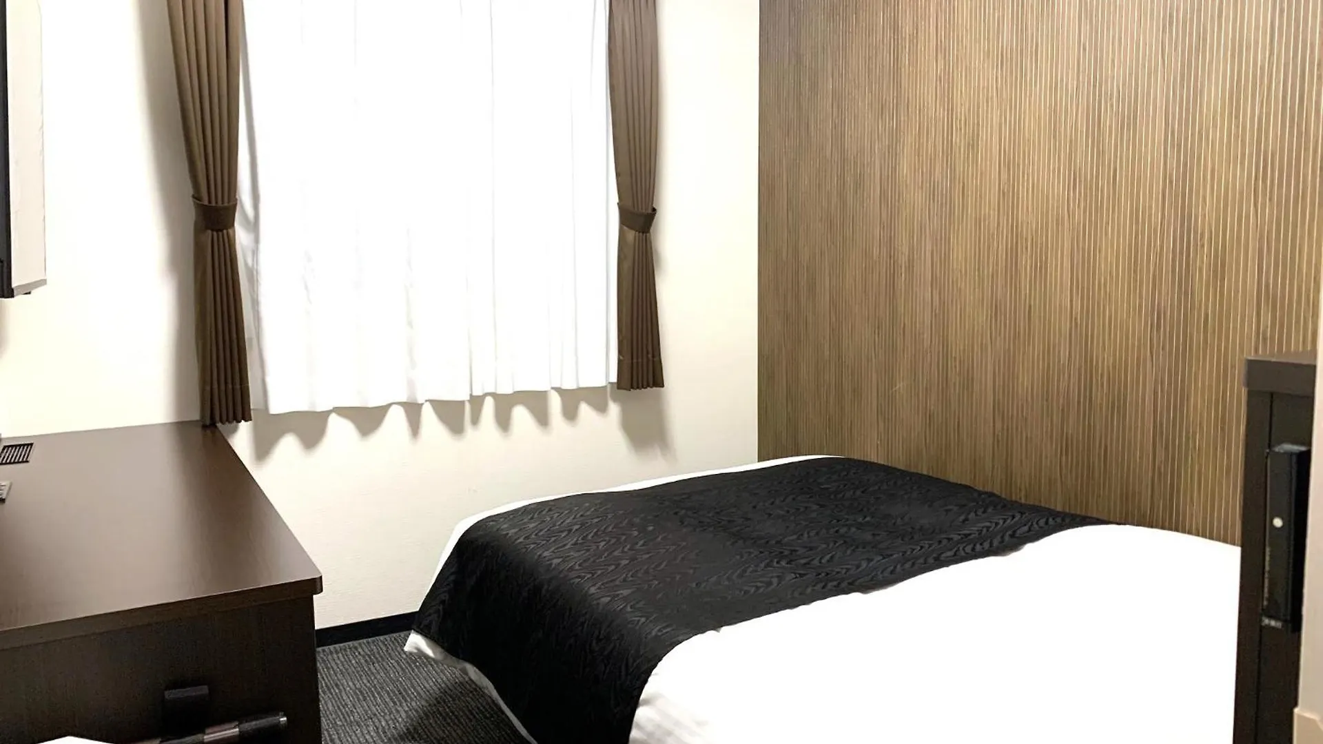 Apa Hotel Keikyu Kamata Ekimae Nishi Tokyo 3*,